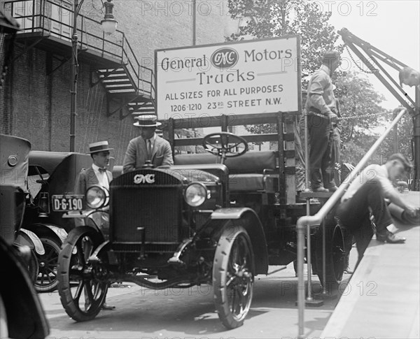 General Motors Trucks for all purposes 1924