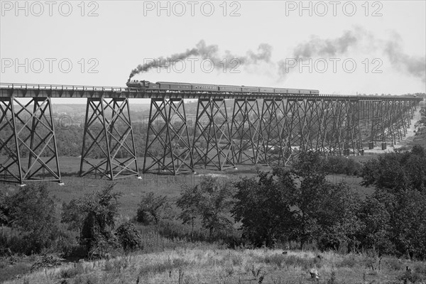 Railroad Bridge over the DeMoines River 1900