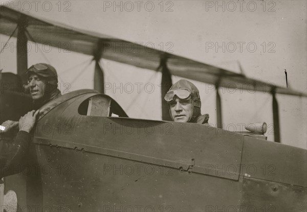 Capt. Wm. Ocker & Gen. Menoher