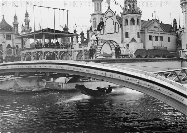 Coney Island, in Luna Park; Wire walkers & the Chute Boat 1912