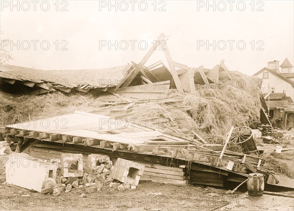 Cow barn unroofed, Geneva, N.Y., Cyclone 1912