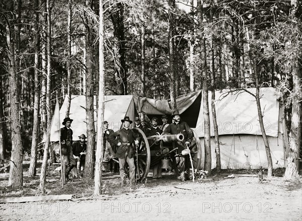 Culpeper, Va. Group of officers with gun at artillery headquarters 1863