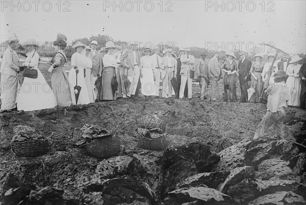 Examining the pitch beds in Jamaica, Trinidad