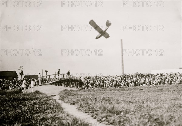 Fall of the Kirby Plane during an air show 1922