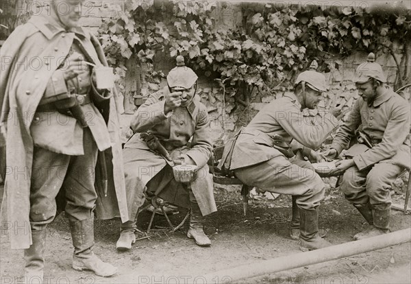 German Artillerists on Firing Line, Verdun