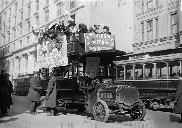 German Invented Car with Barbed Wire Cutter affixed as a band over the body of the vehicle 1918