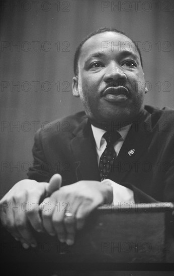 Martin Luther King press conference 1964