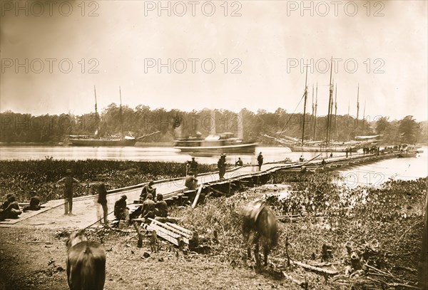 James River, Va. Pontoon bridge 1864