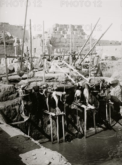 Karnak. Taking out water from excavations 1910