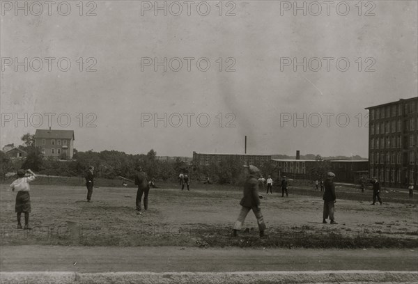 Kerr Thread. Young workers on Ball Ground at noon. Two leagues - Junior and Senior. 1916