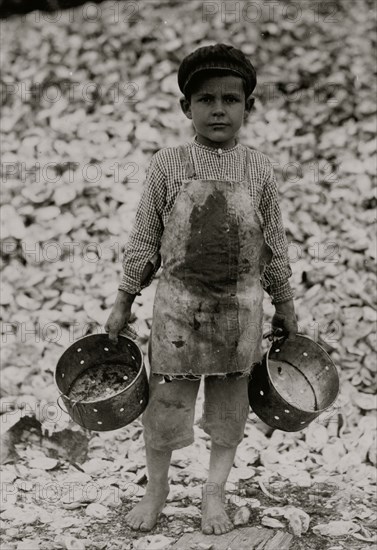 Young shrimp-picker 1911