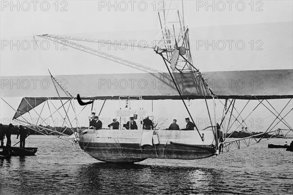 Zeppelin on Water 1908