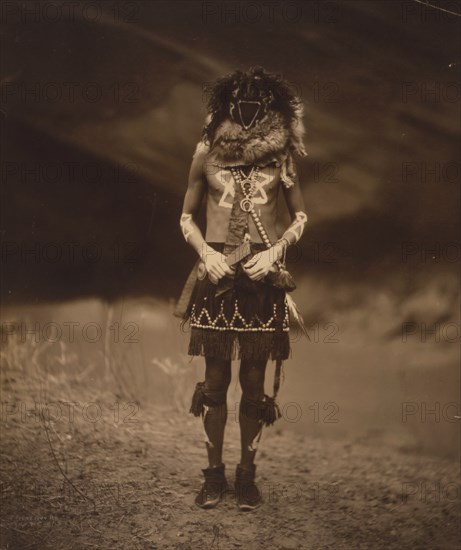 Tobadzischini--Navaho 1904