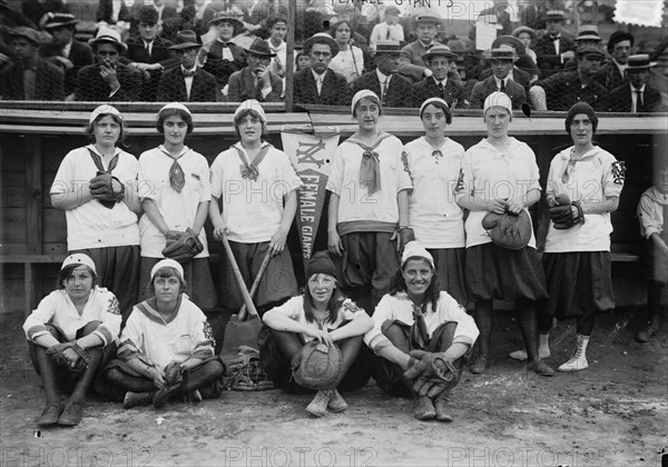 New York Female Giants 1913