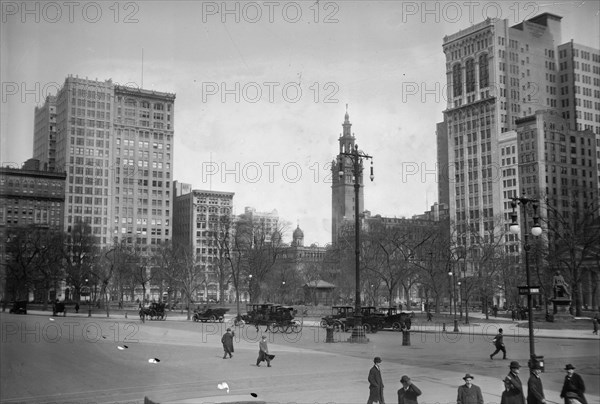 Once a Square with a Garden 1912