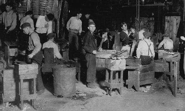 Night scene in Cumberland Glass Works, Bridgeton, N.J. 1909