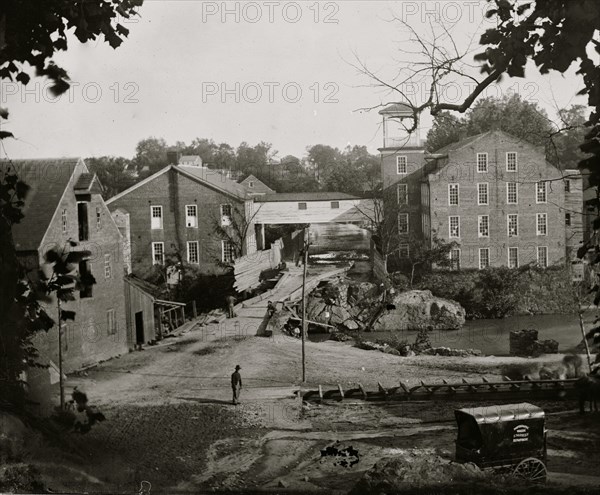 Petersburg, Va. Mills; photographic wagon of Engineer Dept. in foreground 1865