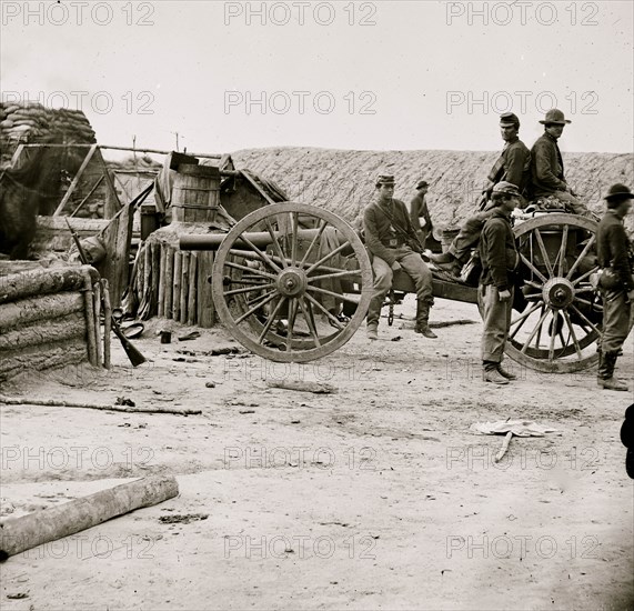 Petersburg, Virginia. Federal picket line in front of Fort Mahone 1865