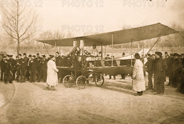 Pischoff aeroplane trying for Deutsch prize 1900