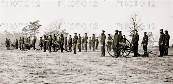 Point of Rocks, Va., vicinity. Crew of U.S. Army gunboat General Foster ashore with howitzers 1864