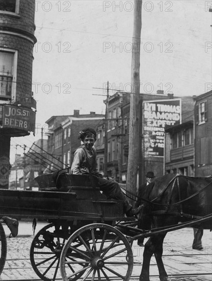 Robert Reynolds Selling papers 4 weeks.  1910