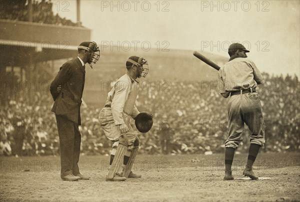 Roger Bresnahan, catching for the New York Giants -Pirates at bat 1908