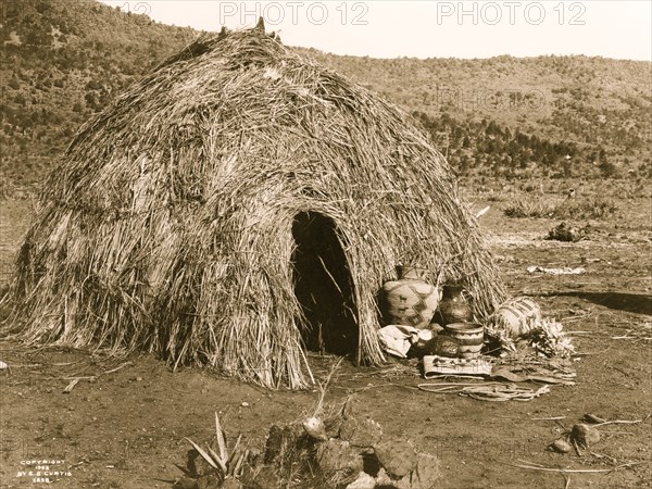 Apache Wickiup 1903