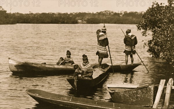 Indians canoeing on Miami River 1904