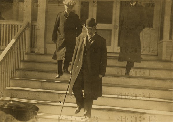 Sergei Witte leaving Wentworth Hotel 1905