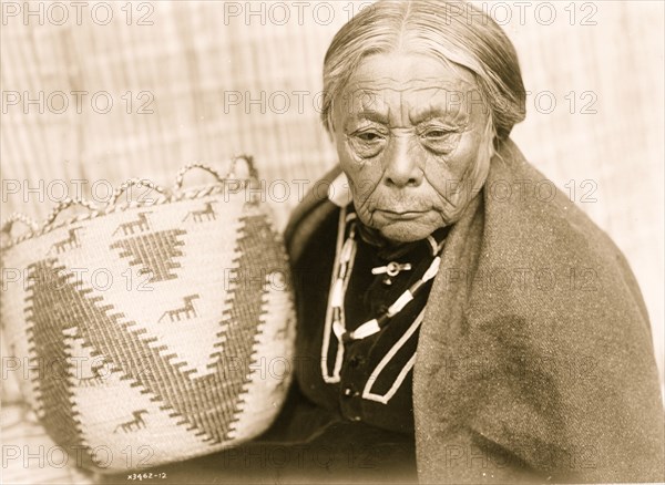 Basket maker--Skokomish 1913