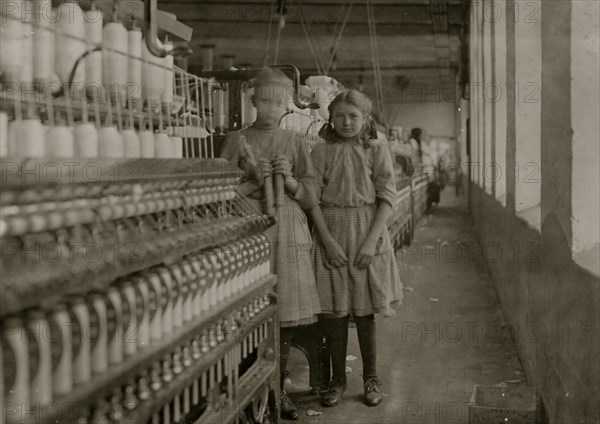 Spinners in Melville Mfg. Co., Cherryville, N.C 1908