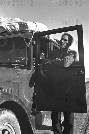 Stalled in the Desert 1937