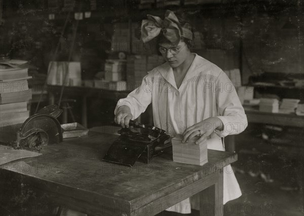 Stamping labels. Boston Index Card Co.,  1917