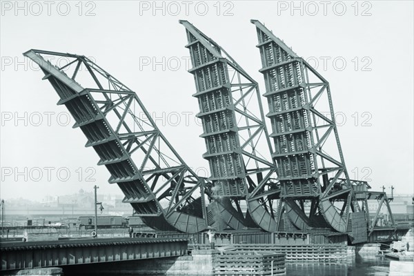 Boston Tower Bridges Elevated 1904