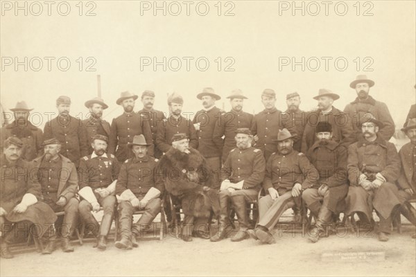 Fighting 7th officers 1890