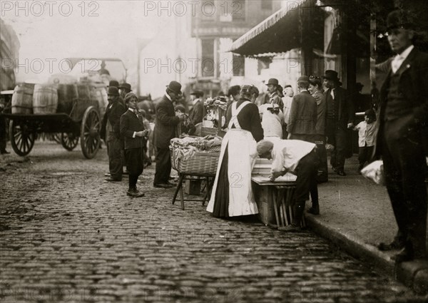 Vendor in Boston Market. 1909