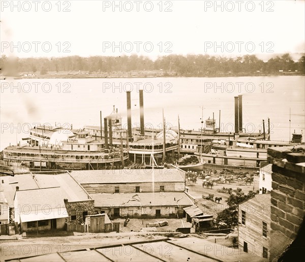 Vicksburg, Miss. Levee and steamboats 1863