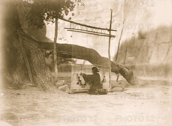 The blanket weaver 1905