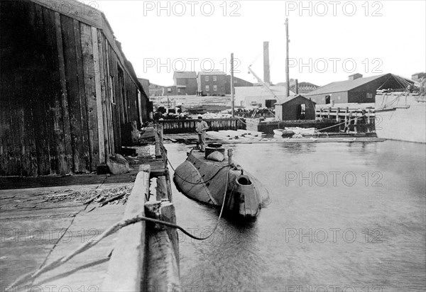 "Holland" Submarine Torpedo Boat #1