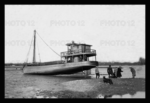 Blotting Up Captured Rum Schooner 1932