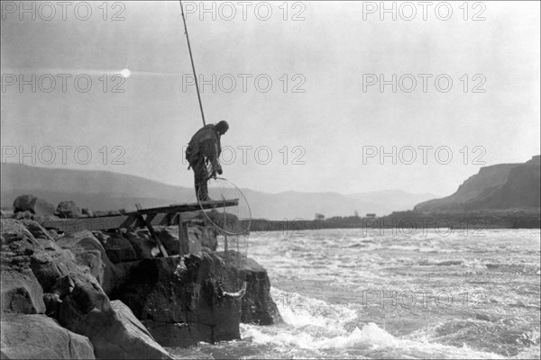 Wishham Fishing Platform 1910