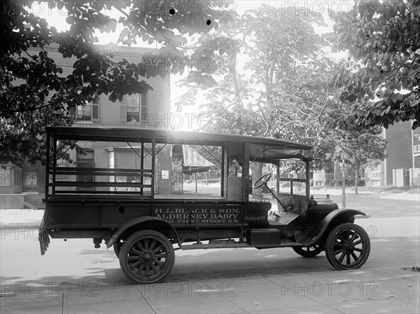 H. L. Black & Son, Alderney Dairy