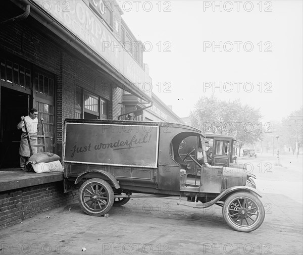 Grocery Truck