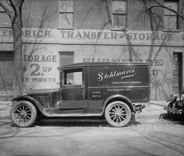 Stohlman's Confectionery & Bakery