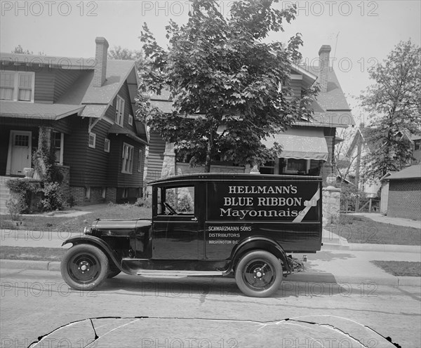 Hellmann's Blue Ribbon Mayonnaise, Wm. E. Schwartzmann- Distributor