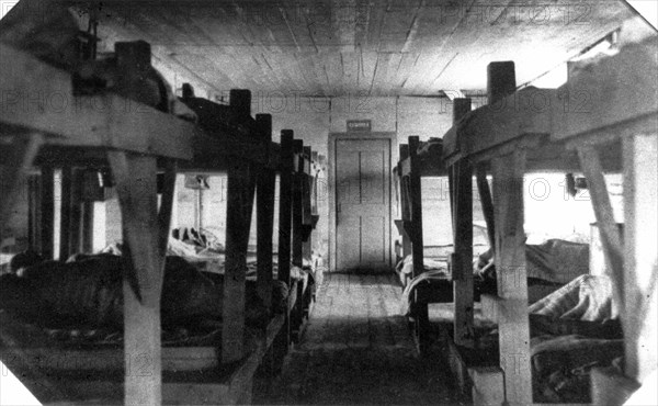 Perm, siberia, ussr 1943, interior of barracks for prisoners working at panyshevsky corrective labor camp (part of gulag) working on panyshevsky electric station .