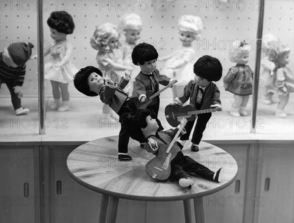 Leipzig trade fair, as a trade fair novelty, the walterhausen doll factory exhibits beatle dolls, the walterhausen doll factory in the erfut district of east germany (gdr) exports 850,000 dolls to different countries in the world, including the soviet union, czechoslovakia, poland, hungary, romania, belgium, holland, canada, australia, and ghana, 1965.