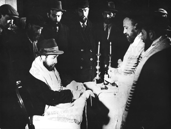 A religious ceremony in the jewish synagogue in the warsaw ghetto before the warsaw uprising, world war 2, poland.