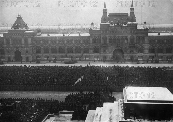 Sergei mironovich kirov, kirov's funeral procession in red square seen from the kremlin wall, december 1934.