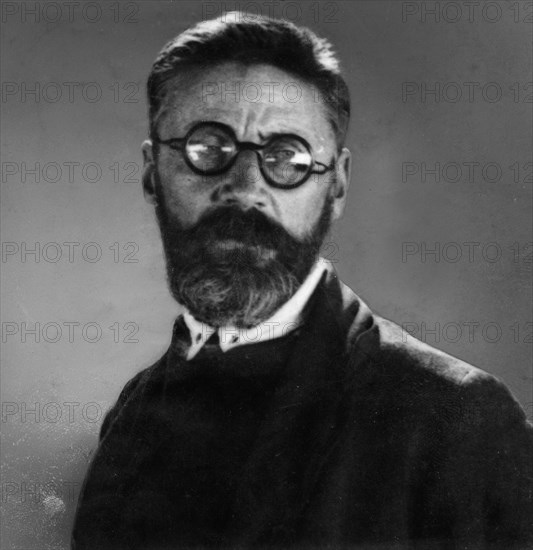 Professor leonid kulik who, in 1938, led a scientific expedition into the siberian taiga to investigate the site of the tunguska meteorite.